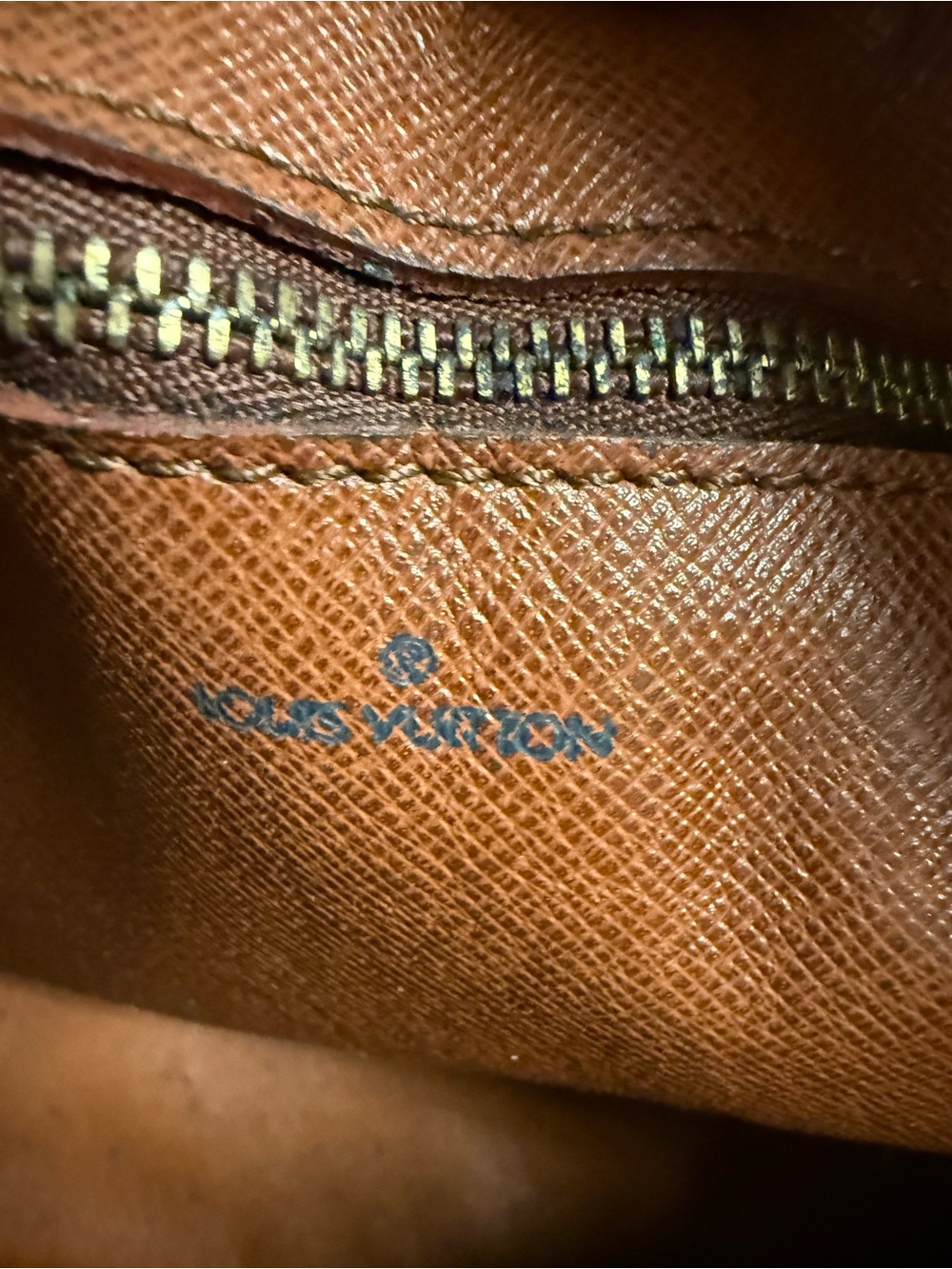 Louis Vuitton Brown Monogram Canvas Messenger Bag with Tan Leather Trim - Picture 14 of 16